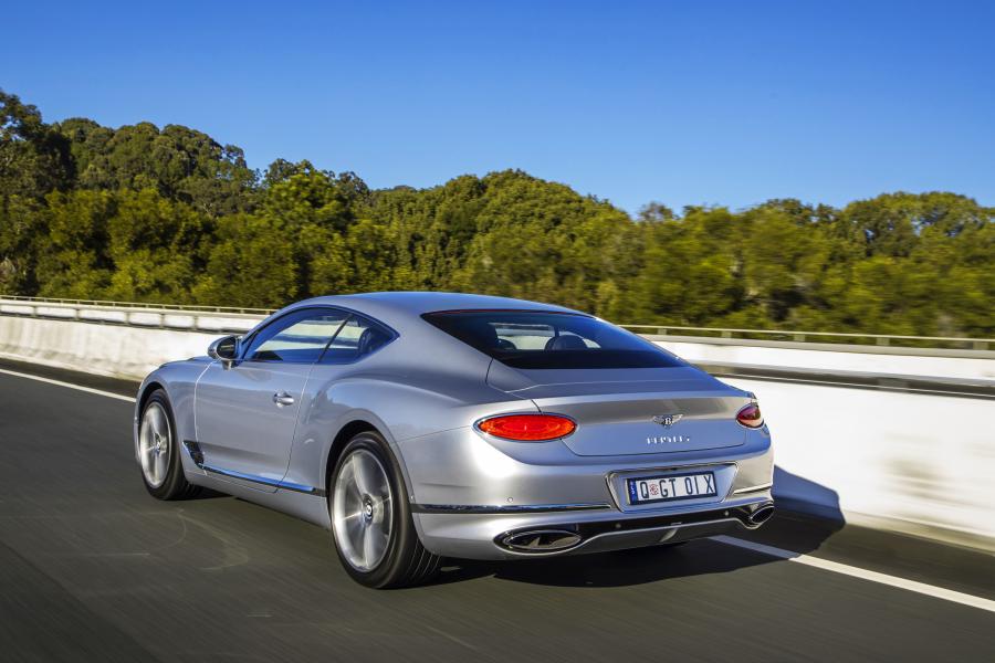  Bentley Continental GT 2018 года  (AU) (фото 24 из 40)